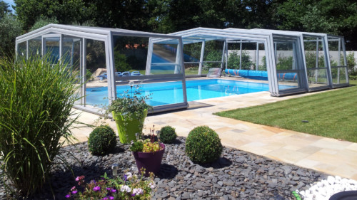 Ortbauer Pool Hochüberdachung