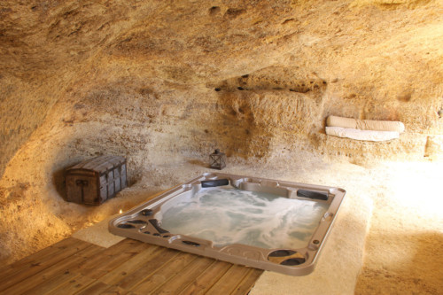 Hydropool Whirlpool in einer Höhle